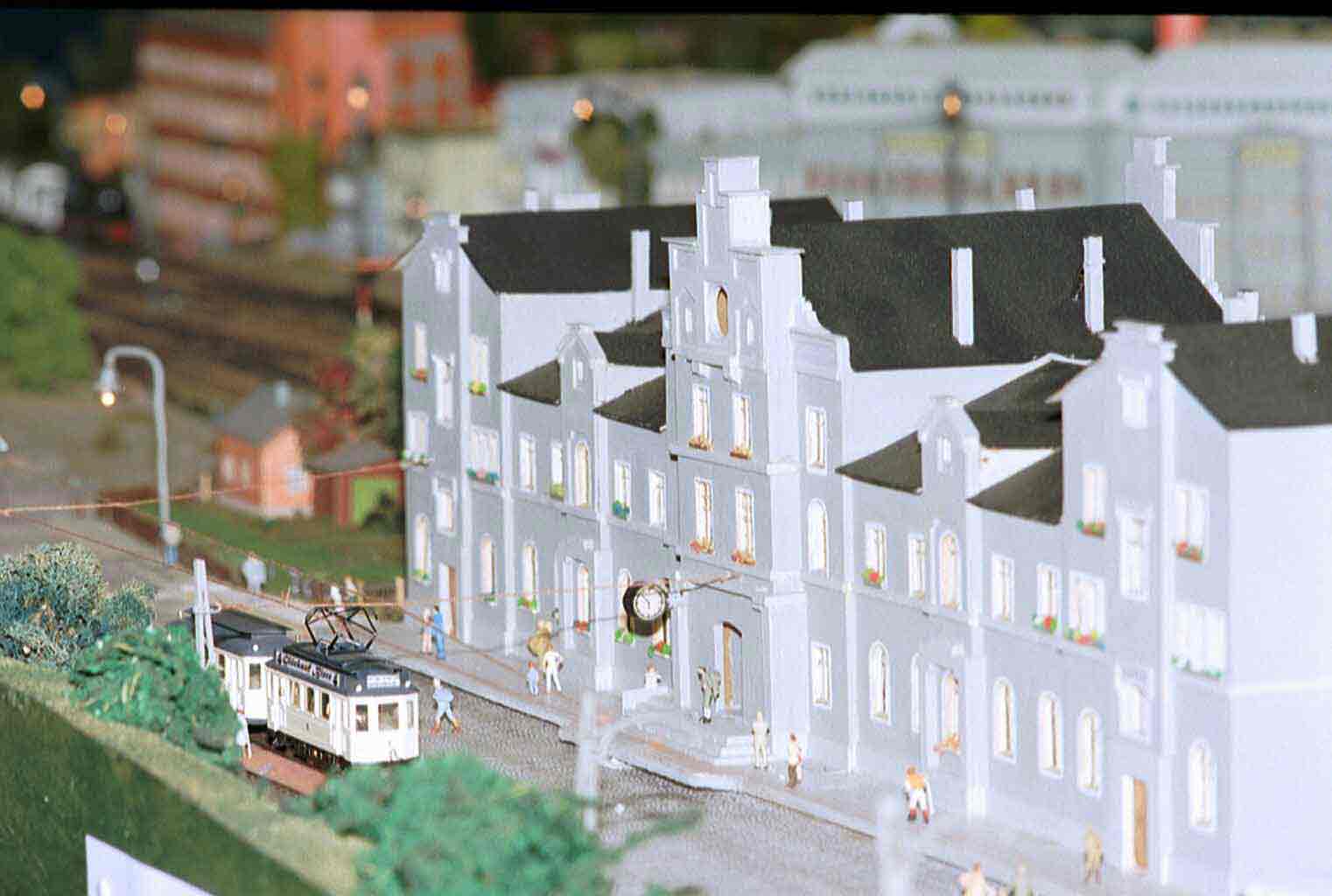 Modell 1:87, Endhaltestelle Bhf. Hoh.-Er.