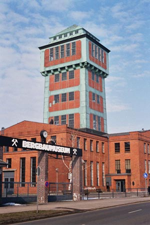 Straßenansicht des Museums