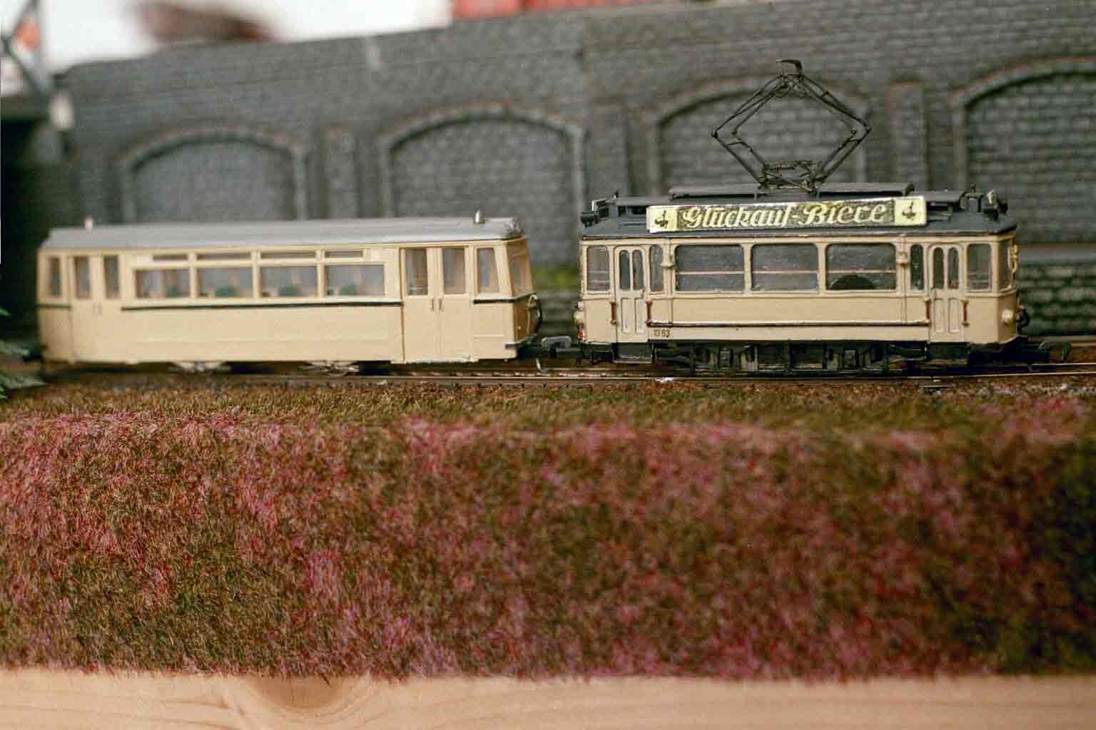 Triebwagen 1 und LOWA-Beiwagen